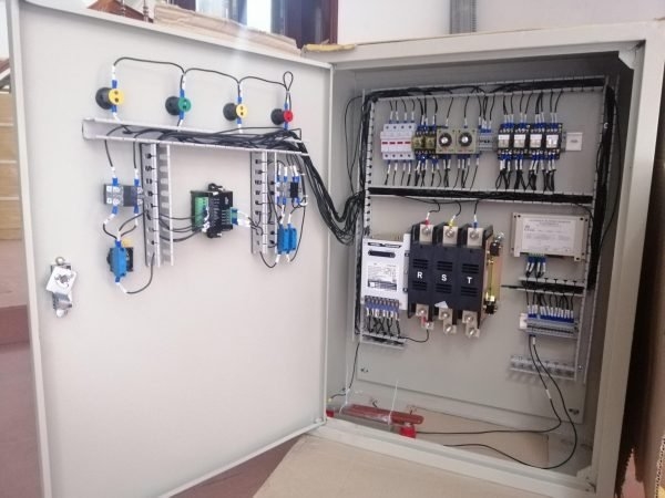 Tủ ATS máy phát điện - Công Ty Cổ Phần Chế Tạo Máy Thăng Long